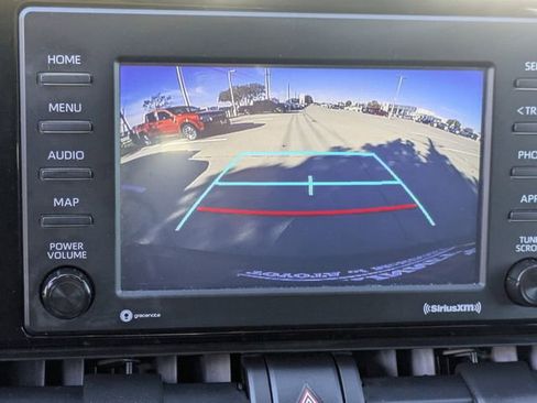 Used 2022 Toyota RAV4 XLE image 18