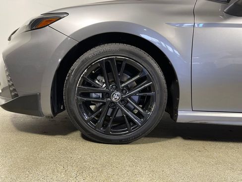 Certified 2025 Toyota Camry SE FWD image 11