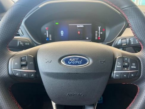 Used 2023 Ford Escape ST-Line w/ Equipment Group 301A FWD image 30