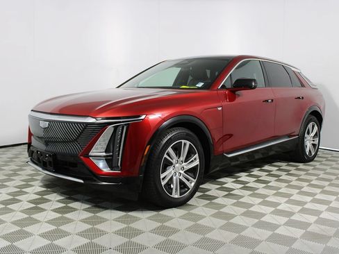Used 2024 Cadillac Lyriq Tech RWD image 4