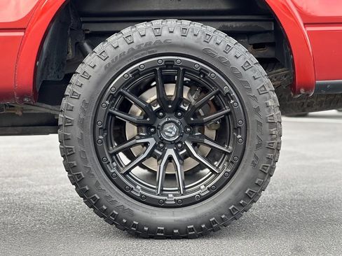 Used 2014 Ford F150 Lariat w/ Equipment Group 501A Mid image 30