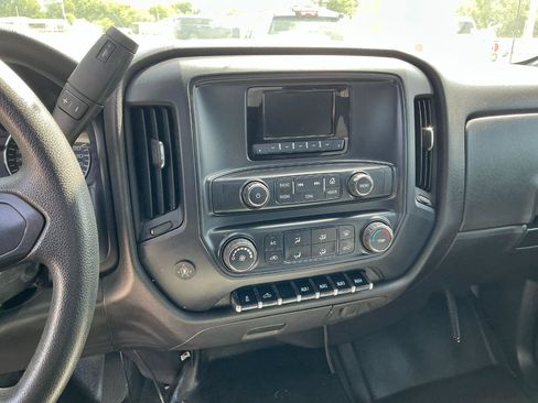 Used 2015 Chevrolet Silverado 2500 W/T RWD image 11