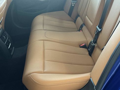 Used 2024 BMW 330e RWD image 5