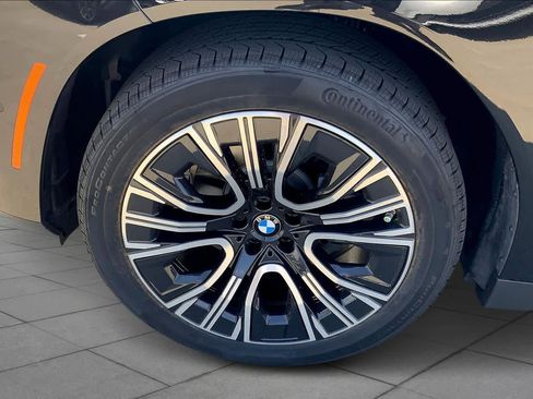 Used 2026 BMW X3 xDrive30 w/ Premium Package image 11