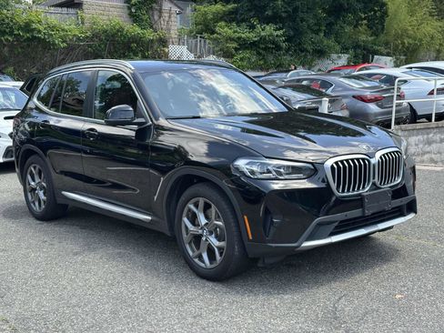Used 2022 BMW X3 xDrive30i w/ Premium Package 2 AWD/4WD image 2