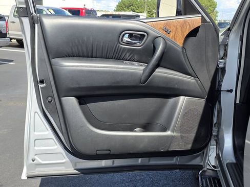 Used 2021 Nissan Armada SL w/ Captain's Chairs Package RWD image 16