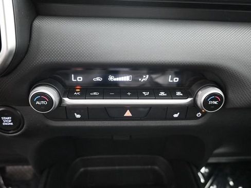 Used 2025 MAZDA CX-50 AWD 2.5 S w/ Preferred Package image 19