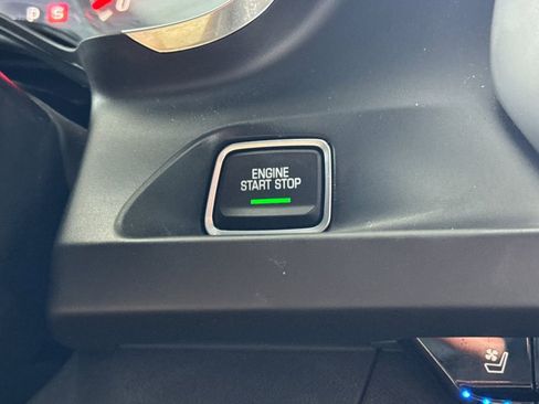 Used 2020 Chevrolet Camaro SS RWD image 23