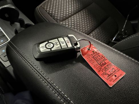 Used 2023 Ford Escape Active image 15