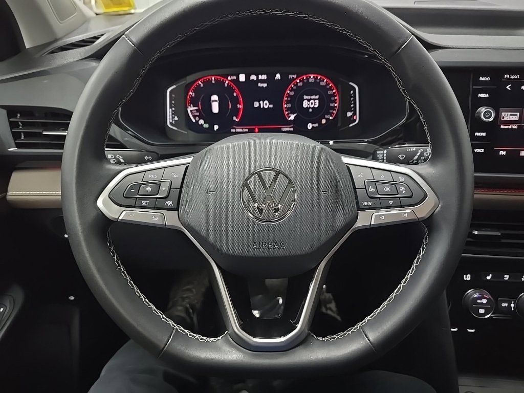 Used 2024 Volkswagen Taos SEL AWD/4WD image 19