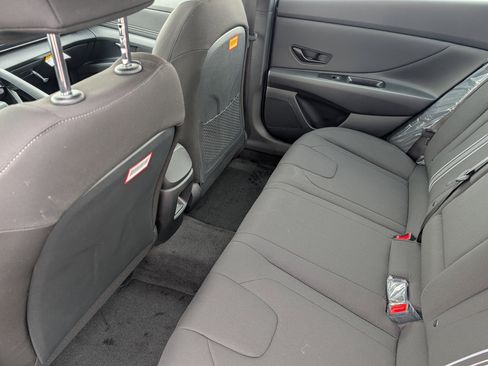 New 2026 Hyundai Elantra SEL Sport Premium image 7