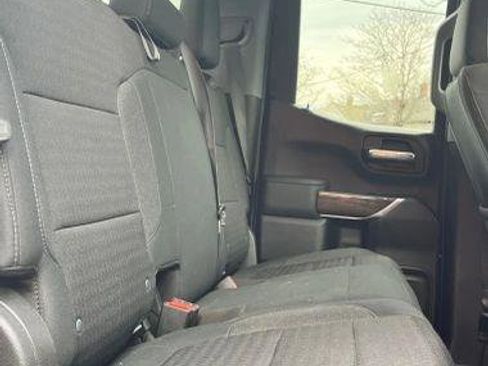 Used 2020 GMC Sierra 1500 SLE w/ SLE Value Package image 19