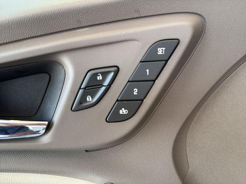 Used 2024 Chevrolet Malibu LT FWD image 11