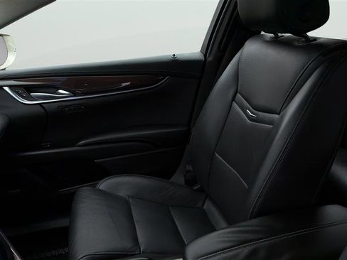 Used 2015 Cadillac XTS Luxury image 14