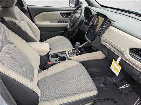 Used 2025 Subaru Forester Premium image 23