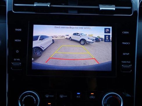 Used 2022 Hyundai Santa Cruz SEL w/ Activity Package image 17