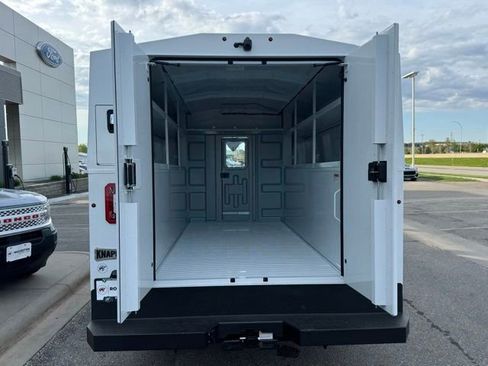 New 2026 Ford Transit 350 w/ Interior Upgrade Package RWD image 26