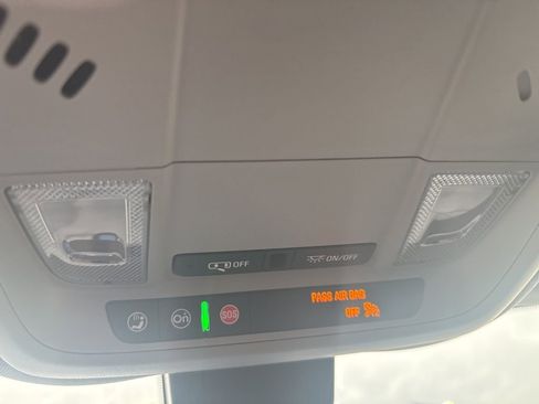 Used 2024 Chevrolet Equinox LT w/ LPO, Floor Liner Package image 28