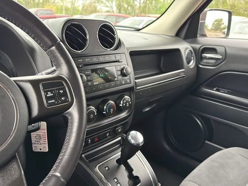 Used 2016 Jeep Patriot Latitude image 5