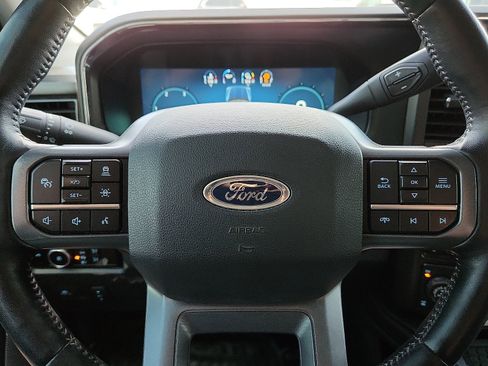 Used 2024 Ford F350 Lariat w/ Lariat Ultimate Package AWD/4WD image 19