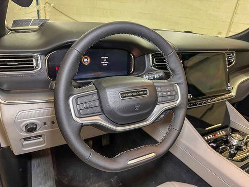 New 2026 Jeep Grand Wagoneer Limited image 23