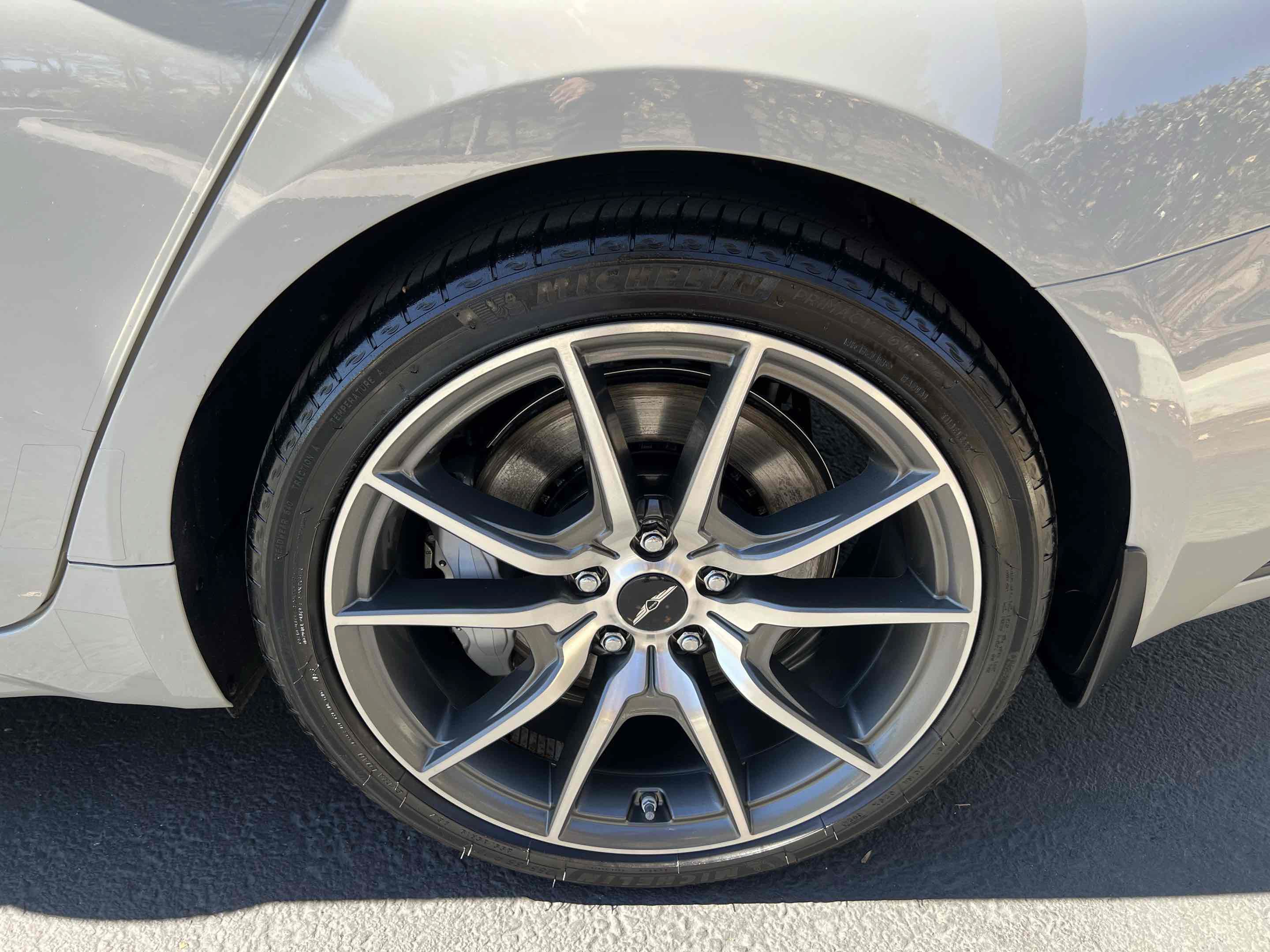 Used 2025 Genesis G70 2.5T RWD image 77