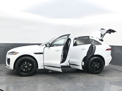 New 2026 Jaguar F-PACE R-Dynamic S image 38