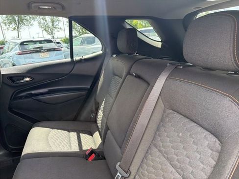 Used 2018 Chevrolet Equinox LT FWD image 28