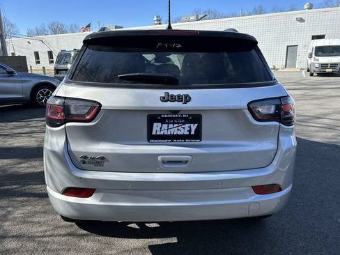 Used 2025 Jeep Compass Limited w/ High Altitude Package AWD/4WD image 7
