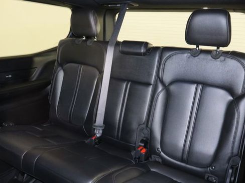 Used 2022 Jeep Wagoneer Series I image 18