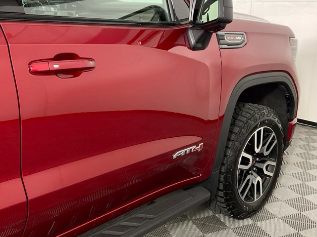 Used 2024 GMC Sierra 1500 AT4 w/ Technology Package AWD/4WD image 9