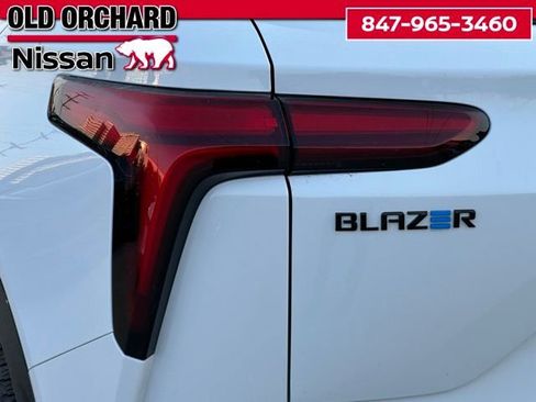 Used 2024 Chevrolet Blazer EV RS image 10