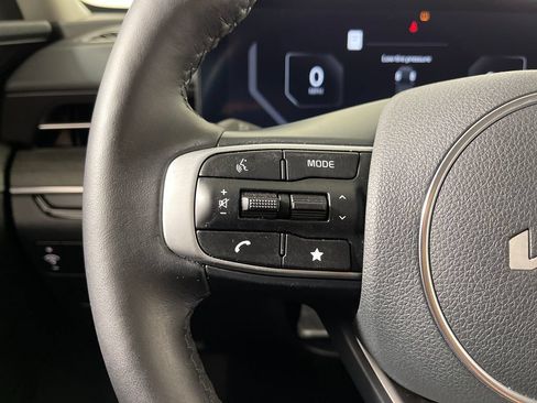 Used 2025 Kia K5 EX FWD image 28