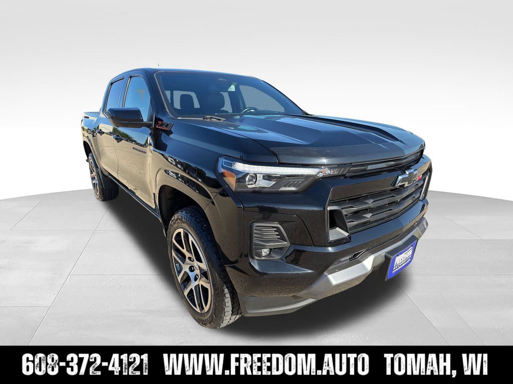 Used 2023 Chevrolet Colorado Z71 w/ Z71 Convenience Package 2 AWD/4WD image 7