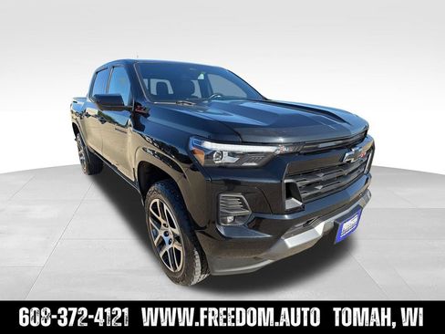 Used 2023 Chevrolet Colorado Z71 w/ Z71 Convenience Package 2 AWD/4WD image 7