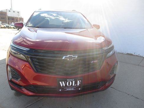 Used 2024 Chevrolet Equinox RS w/ RS Leather Package image 2