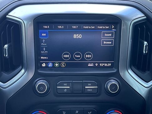 Used 2019 Chevrolet Silverado 1500 LT AWD/4WD image 15