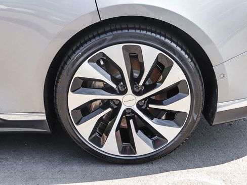 Used 2024 Lucid Air Touring AWD/4WD image 7