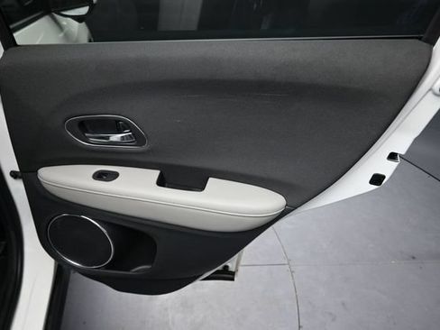 Used 2020 Honda HR-V EX image 21