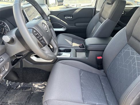 New 2026 Nissan Frontier SV w/ SV Convenience Package image 14