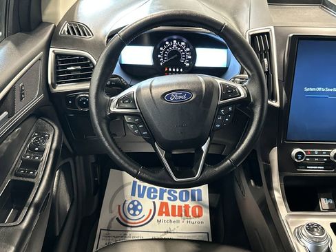 Used 2024 Ford Edge SEL w/ Convenience Package image 29