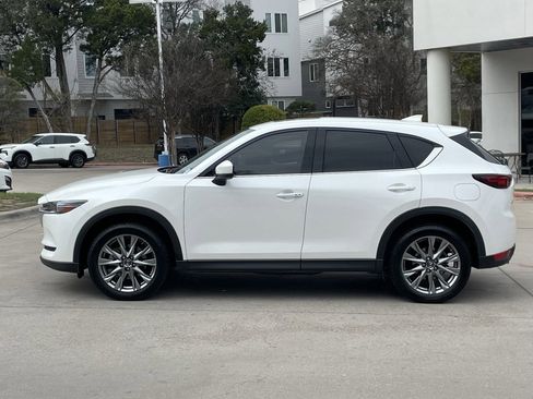 Used 2019 MAZDA CX-5 Signature image 3
