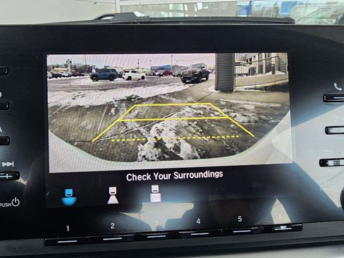 Used 2018 Honda Accord LX image 28