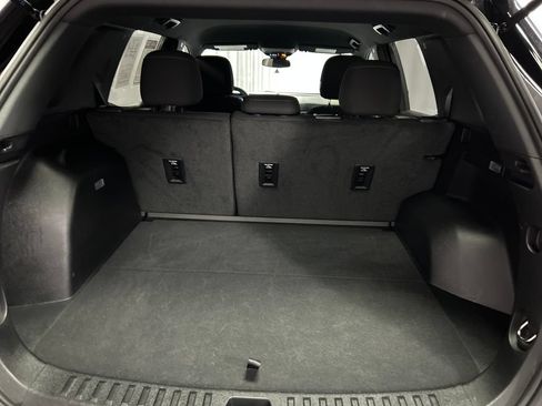 Used 2026 Chevrolet Equinox LT FWD image 23