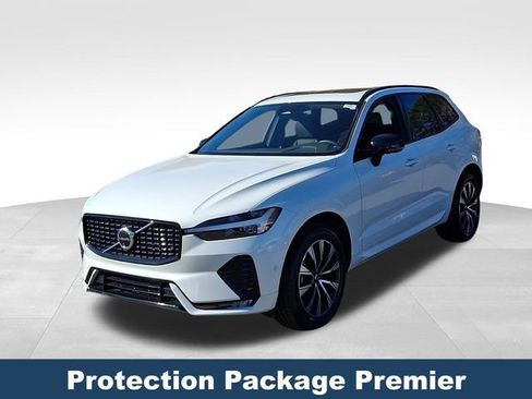 Used 2024 Volvo XC60 B5 Plus w/ Protection Package Premier image 4