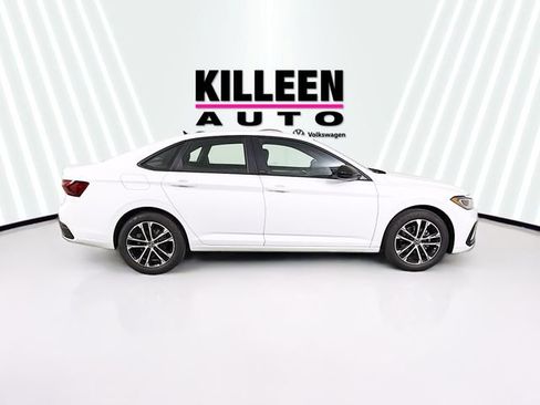 New 2026 Volkswagen Jetta Sport image 8