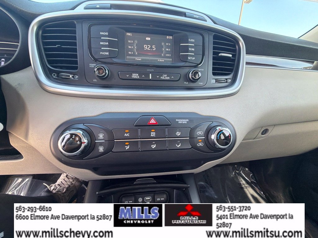 Used 2016 Kia Sorento AWD image 17