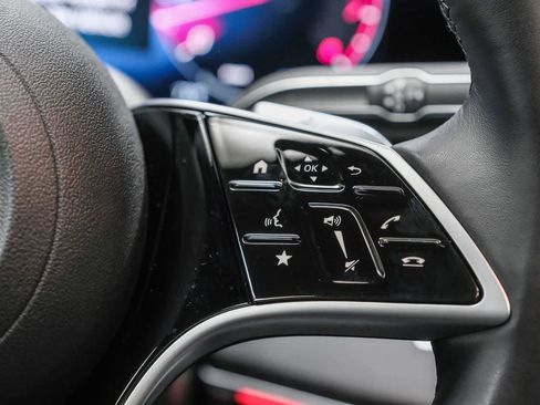 Certified 2026 Mercedes-Benz GLE 350 4MATIC image 19