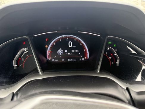 Used 2020 Honda Civic Sport image 8