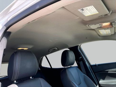 Used 2025 Buick Encore GX Preferred AWD/4WD image 30